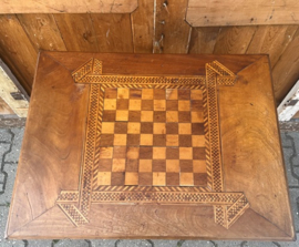 Chess table speel tafel Engeland VERKOCHT