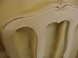 Eetkamer stoel hout wit brocante Louis Quinze stijl (no 13) VERKOCHT