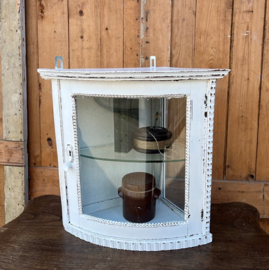 Vitrine kastje wit sier hoek pronk VERKOCHT