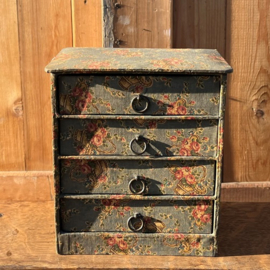 Ladekastje stoffen bekleding sieraden VERKOCHT