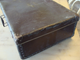 Koffer origineel bruin 70 x 42,5 VOCHTSCHADE