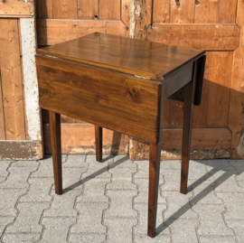 Keukentafel 60 cm hangoor hoteltafel VERKOCHT