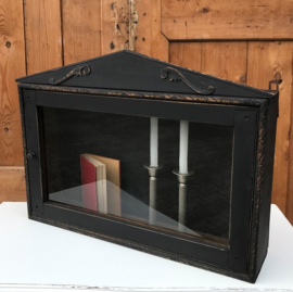 Wandvitrine vitrine prijzenkast zwart VERKOCHT