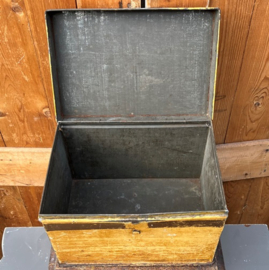 Brood beschuit trommel 29,5 x 20 x 21,5 cm blik