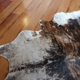 Huid koe koeienhuid  origineel 200 x 160 cm