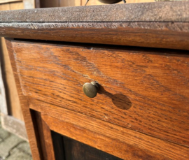 Nachtkastje hout Frankrijk 76,5 cm hoog