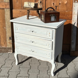 Ladekast lage kast brocante wit VERKOCHT