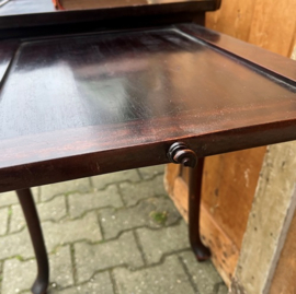 Thee tafel sidetable met zijbladen Queen Ann