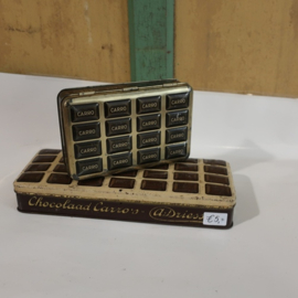 Blik A. Driessen Carro's twee stuks