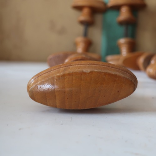 Deurkrukken deurknoppen hout bedstee origineel