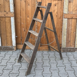 Oude houten trap ladder schilderstrap VERKOCHT