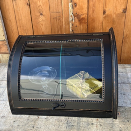 Vitrine kast zwart sier hoek pronk VERKOCHT