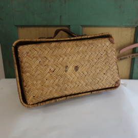 Koffer mand gevlochten 45 x 26 x 11,5 VERKOCHT