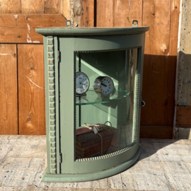 Vitrine kastje groen sier hoek pronk kast