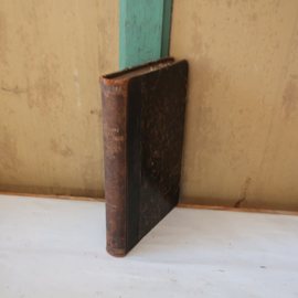 Oud boek circa 1900 rug van leer origineel