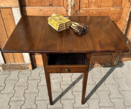 Keukentafel 60 cm hangoor hoteltafel VERKOCHT