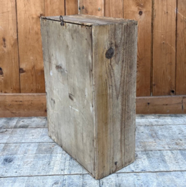 Medicijn wand kastje hangkastje hout origineel