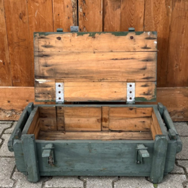 Houten kist legerkist munitie VERKOCHT