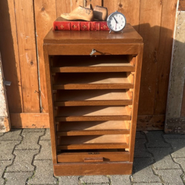 Roldeur kast archiefkast hout VERKOCHT