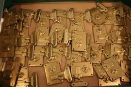 Sloten sluitingen koffer antiek retro messing koper set VERKOCHT
