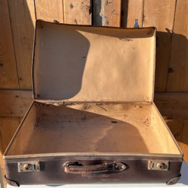 Koffer bruin 50 x 32 x 15 vulkan fiber VERKOCHT
