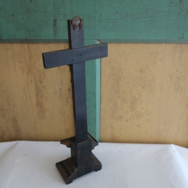 Crucifix kruis hout standaard origineel 37 cm