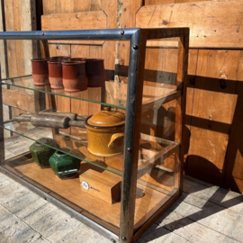 Vitrinekast toonbank origineel 1930 VERKOCHT