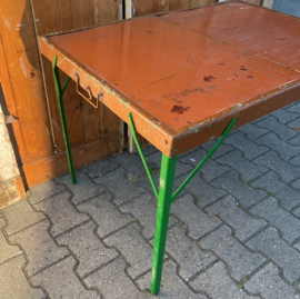 Camping tafel origineel Frankrijk VERKOCHT