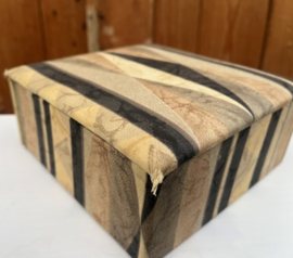 Naaidoosje stoffen bekleding karton sieraden