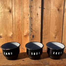 Set zand zeep soda emaille zwart VERKOCHT