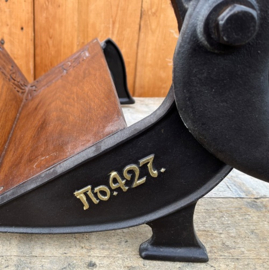 Broodsnijder Alexanderwerk 427 roggebrood