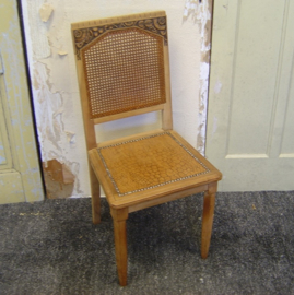 Eetkamer stoel hout bruin VERKOCHT