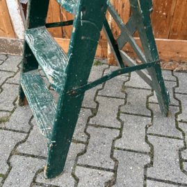 Oude trap ladder schilders hout decoratie
