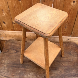 Kruk bijzettafel melk krukje hout VERKOCHT