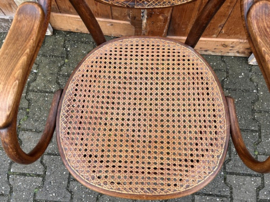 Bistro stoel cafe stoel model Thonet nr. 11