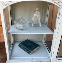 Vitrine sier kastje pronk wand kast VERKOCHT