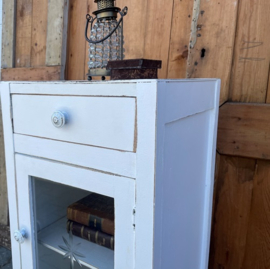 Vitrine kast wit sier nachtkastje pronk 85,5 cm