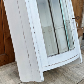 Vitrine kast wit sier kastje wand VERKOCHT