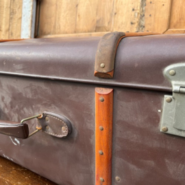 Kist koffer houten latten hutkoffer VERKOCHT