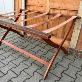 Kofferstandaard kofferrek hout Engeland VERKOCHT