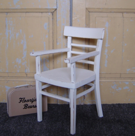 Kinderstoel wit brocante stoeltje hout VERKOCHT