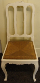 Eetkamer stoel hout wit brocante Louis Quinze stijl (no 13) VERKOCHT