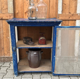 Vliegenkast blauw kast 70 x 48,5 x 84,5 VERKOCHT