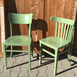 Eetkamer stoel cafe hout oud groen VERKOCHT