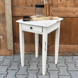 Tafel bijzet planten tafel wit 43,5 x 44,5 VERKOCHT