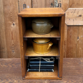 Kastje boeken wand hang kast hout VERKOCHT