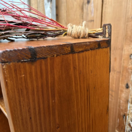 Kastje boeken wand hang kast hout VERKOCHT