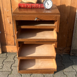 Roldeur kast archiefkast hout VERKOCHT