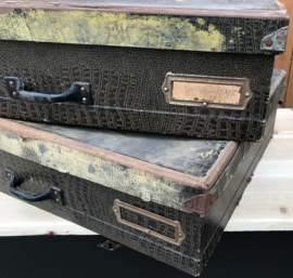 Koffer kist winkeldoos 52 x 40 x 14 origineel oud