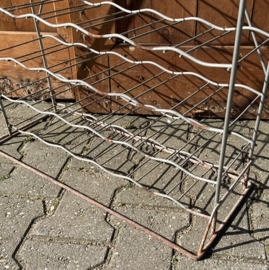 Wijnrek ijzer metaal 90 flessen VERKOCHT